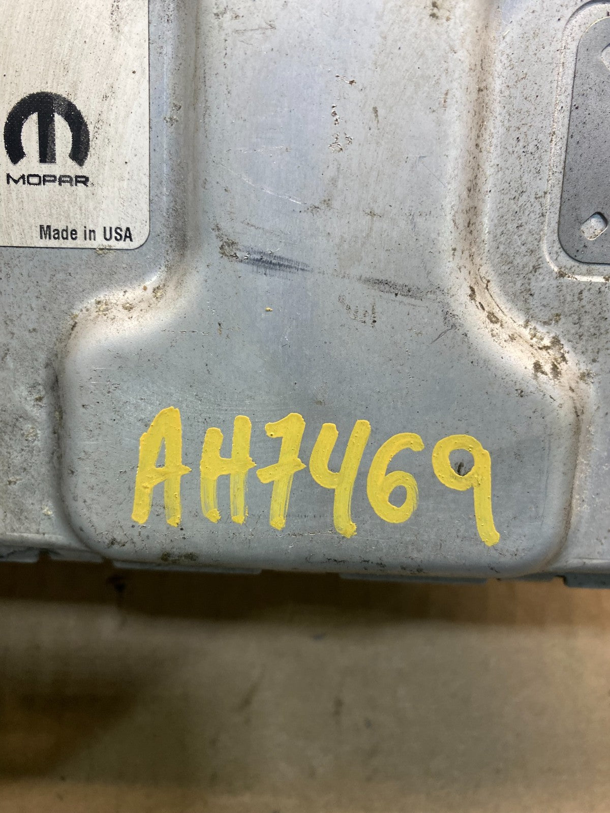2015-2017 Chrysler 200 Engine Computer ECU ECM Module P68250527AD ah7469 DG3