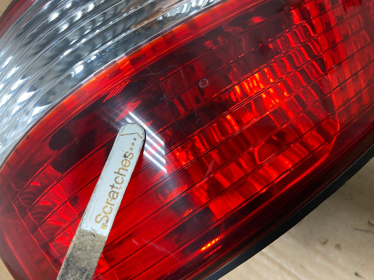 2001 2002 2003 Toyota Sienna Left Driver Lh Side Tail Light AI6596 LK3