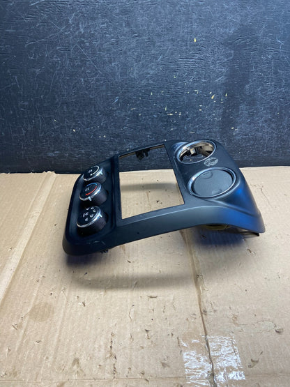 2011 to 2017 Jeep Compass Dash Climate Temperature Control Radio Bezel ai2713 DG2