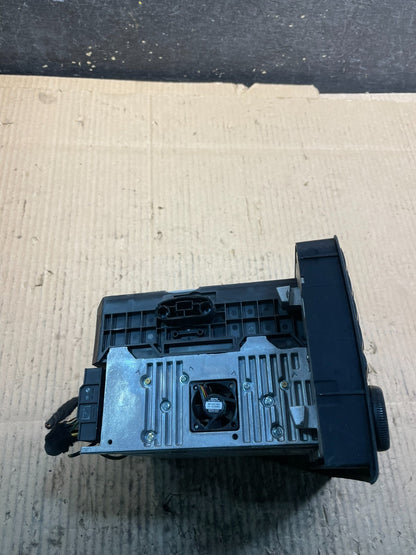 2009-2012 Mercedes X164 GL550 ML500 Radio Navigation Screen Display y1090 DG4