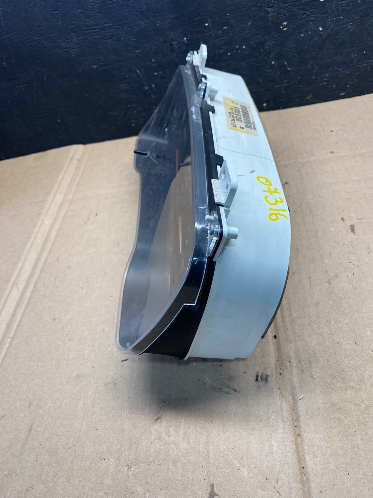 2003 Dodge Durango Speedometer Instrument Cluster Gauge OEM O7316 DG2