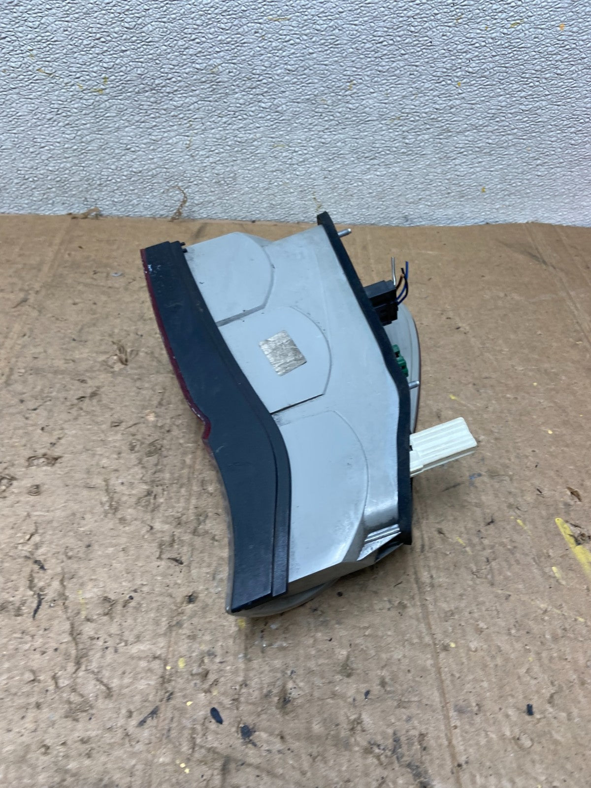 2000-2003 BMW E53 X5 Right Passenger Rh Side Tail Light Oem AA43603