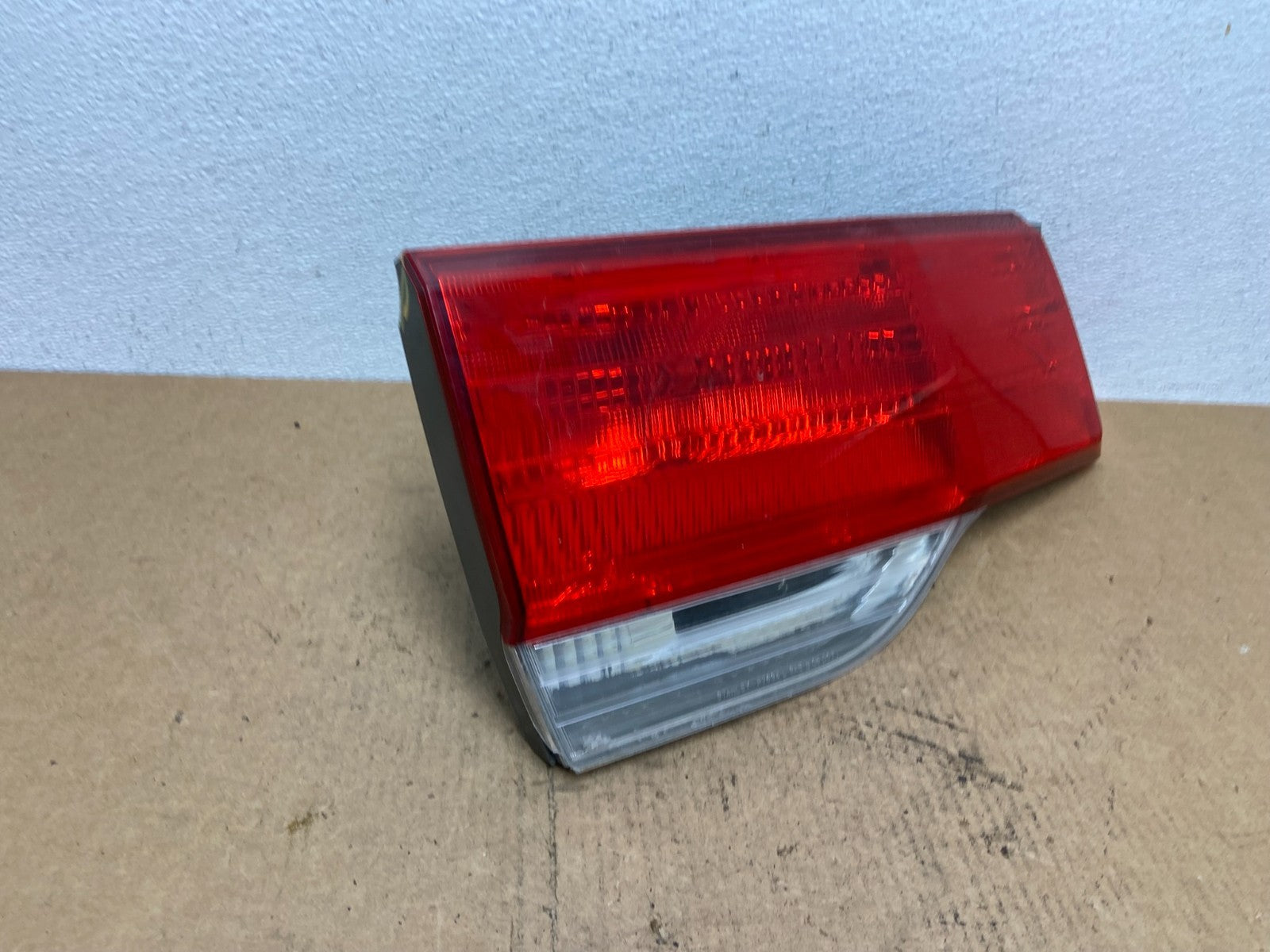 2008 to 2010 Honda Odyssey Left Driver LH Side Tail Light Inner Oem AC3151 DW2