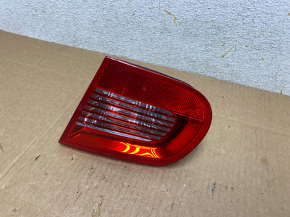 2007 2008 2009 2011 Volkswagen Eos Right Passenger Rh Tail Light inner OEM O73351
