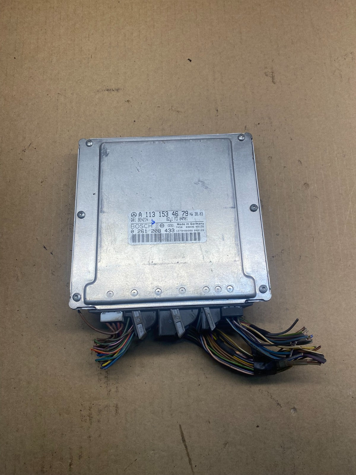 2000 to 2006 Mercedes S430 S500 ECU ECM Engine Control Module Unit AG6142 DG0