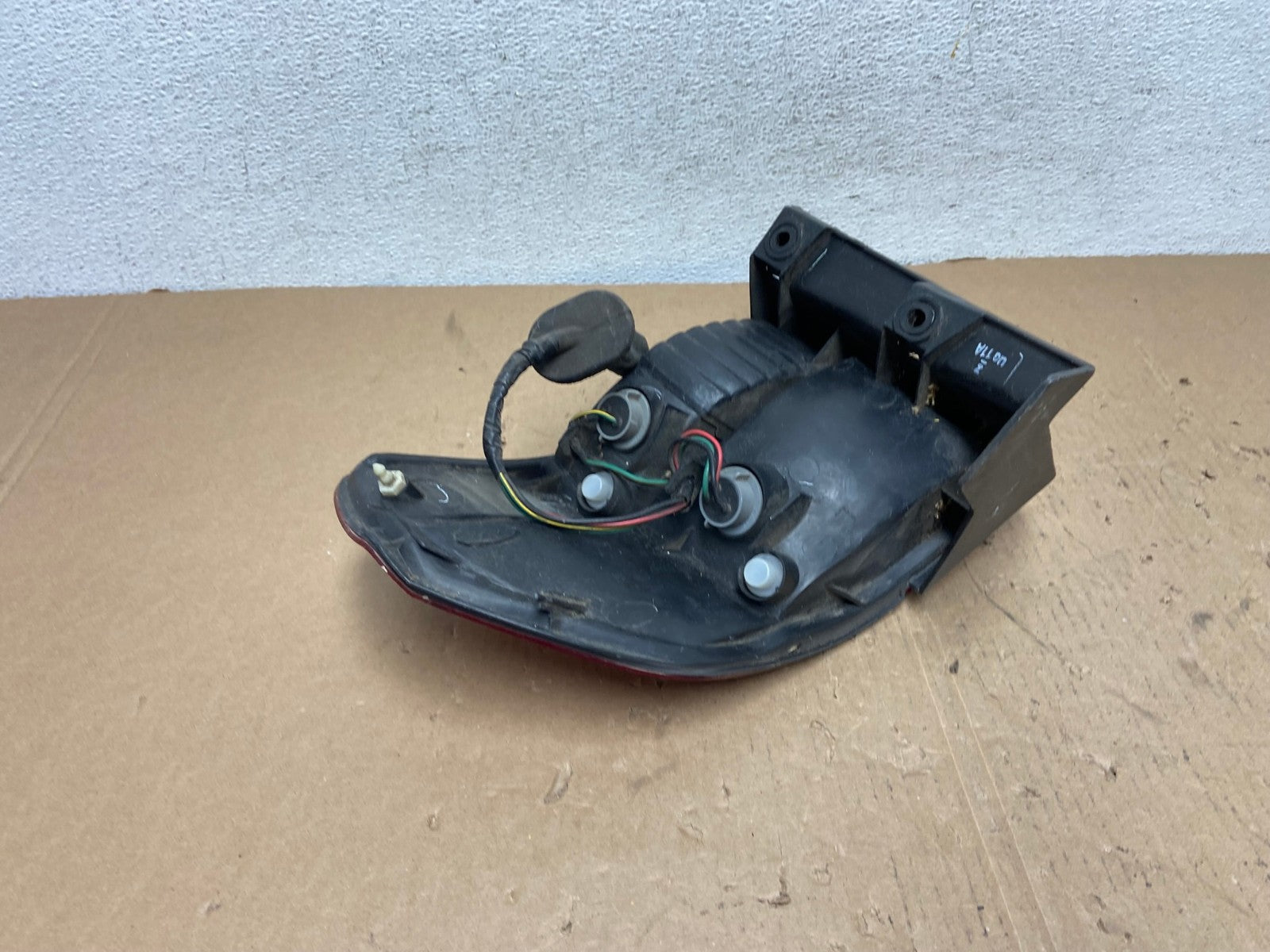 1999 2000 2001 Honda Odyssey Left Driver LH Side Tail Light AD8059 LK4