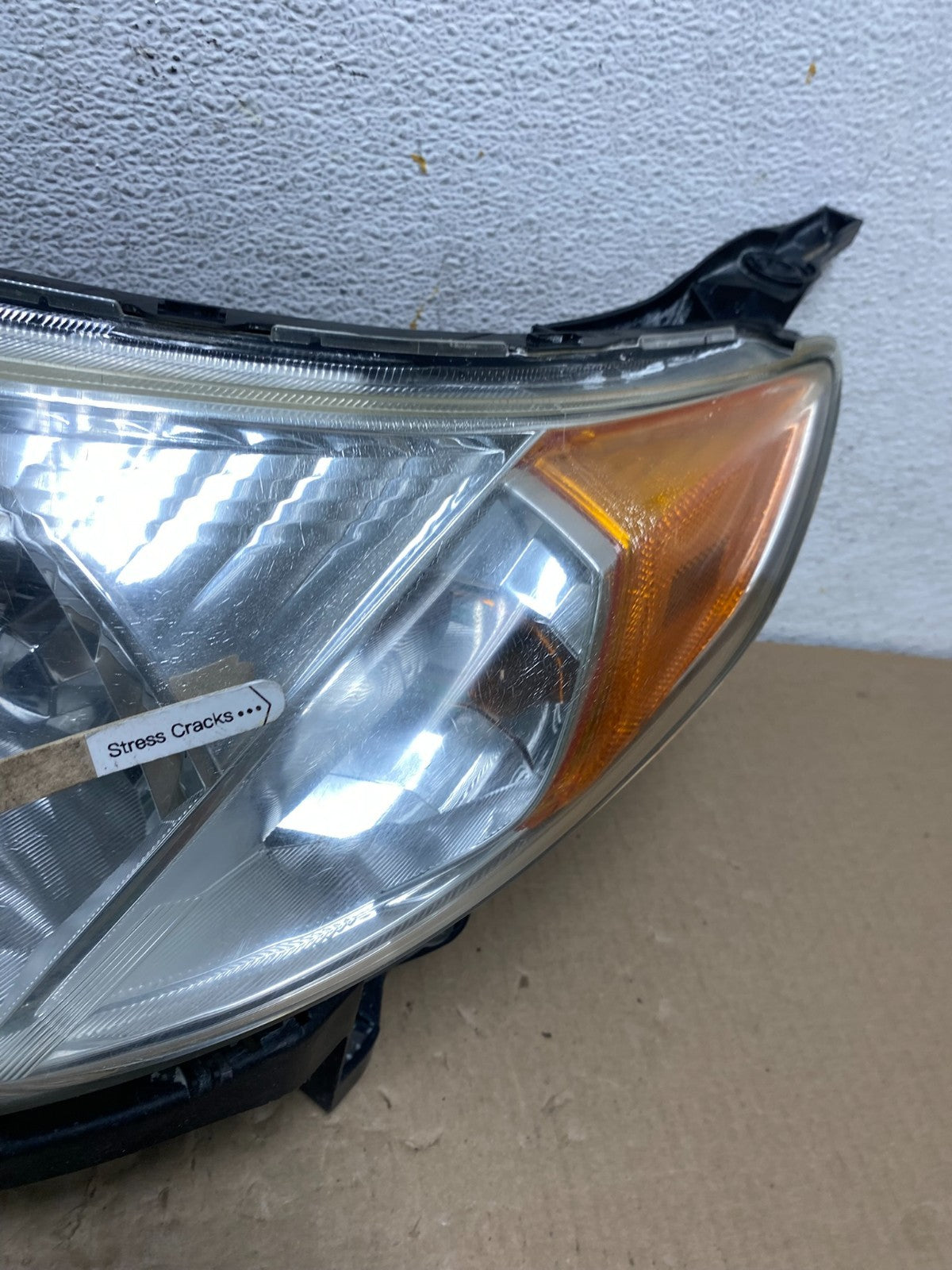 2009-2013 Subaru Forester Left Driver LH Halogen Headlight AE9704 DW4