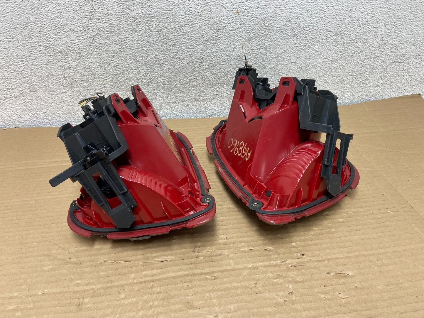 2007 2008 2009 2010 Mini Cooper R56 Left+Right Tail Lights AG8960 DW8