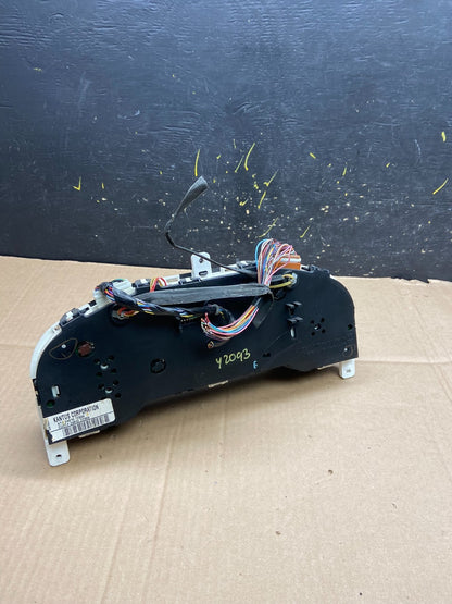 2002-2003 Nissan Pathfinder Xterra Cluster Speedometer Instrument OEM y2093 DG4