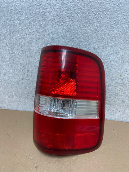2004 to 2008 Ford F150 F-150 Right Passenger RH Side Tail Light AF3059 LK0