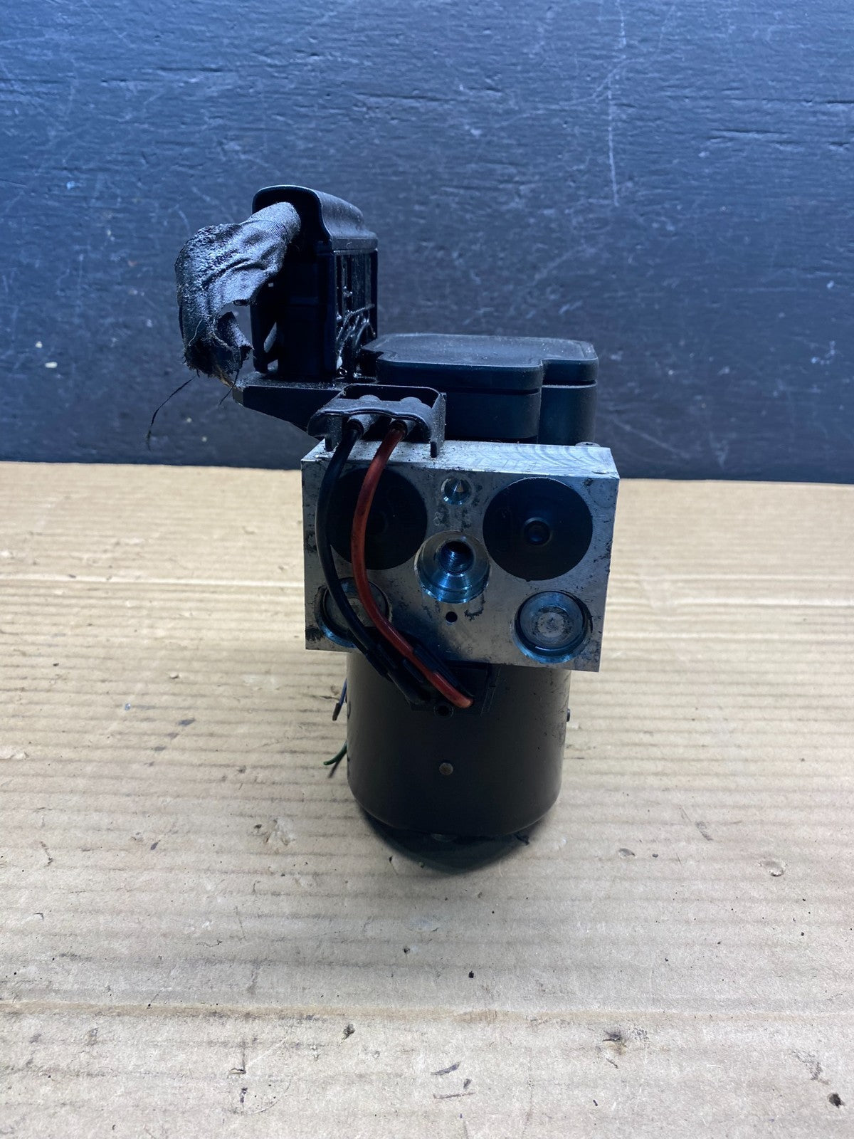2000-2006 Mercedes W220 S55 CL500 ABS Anti Lock Brake Pump Module AE6246 DW4