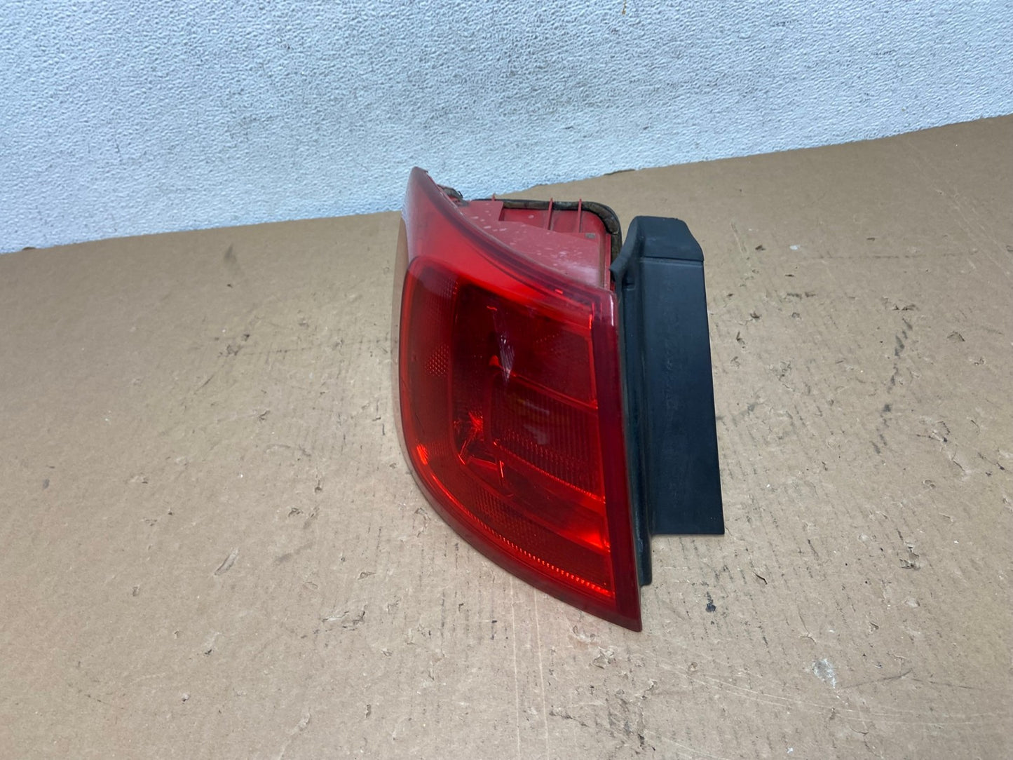 2011 to 2014 Volkswagen Jetta Left Driver LH Side Tail Light AD8102 LK1