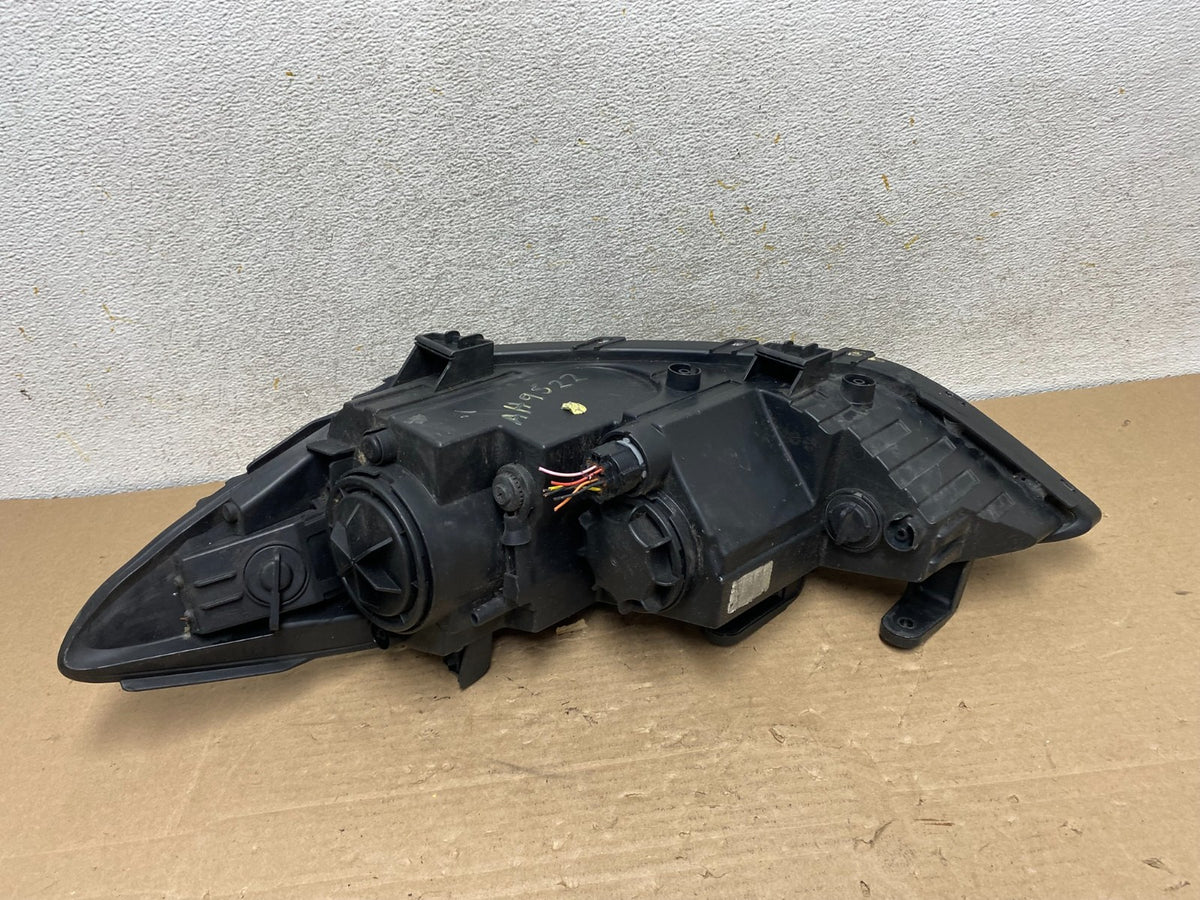 2017 to 2020 Hyundai Elantra Right Passenger Headlight AH9522 DG7