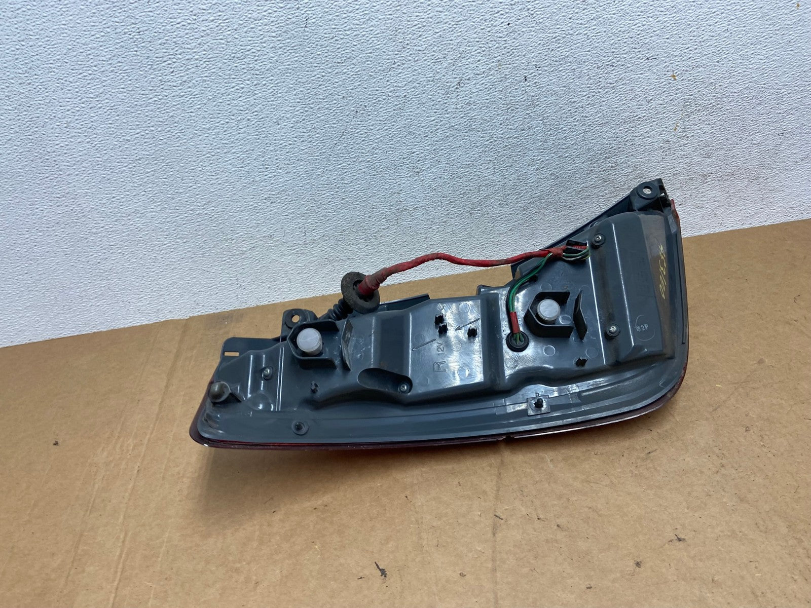 2006 to 2007 Nissan Murano Right Passenger Rh Side Tail Light AE3100 LK6