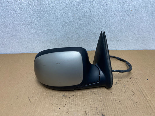2003-2006 Chevrolet Tahoe Suburban Right Passenger Turn Door Mirror ac7823 DG0