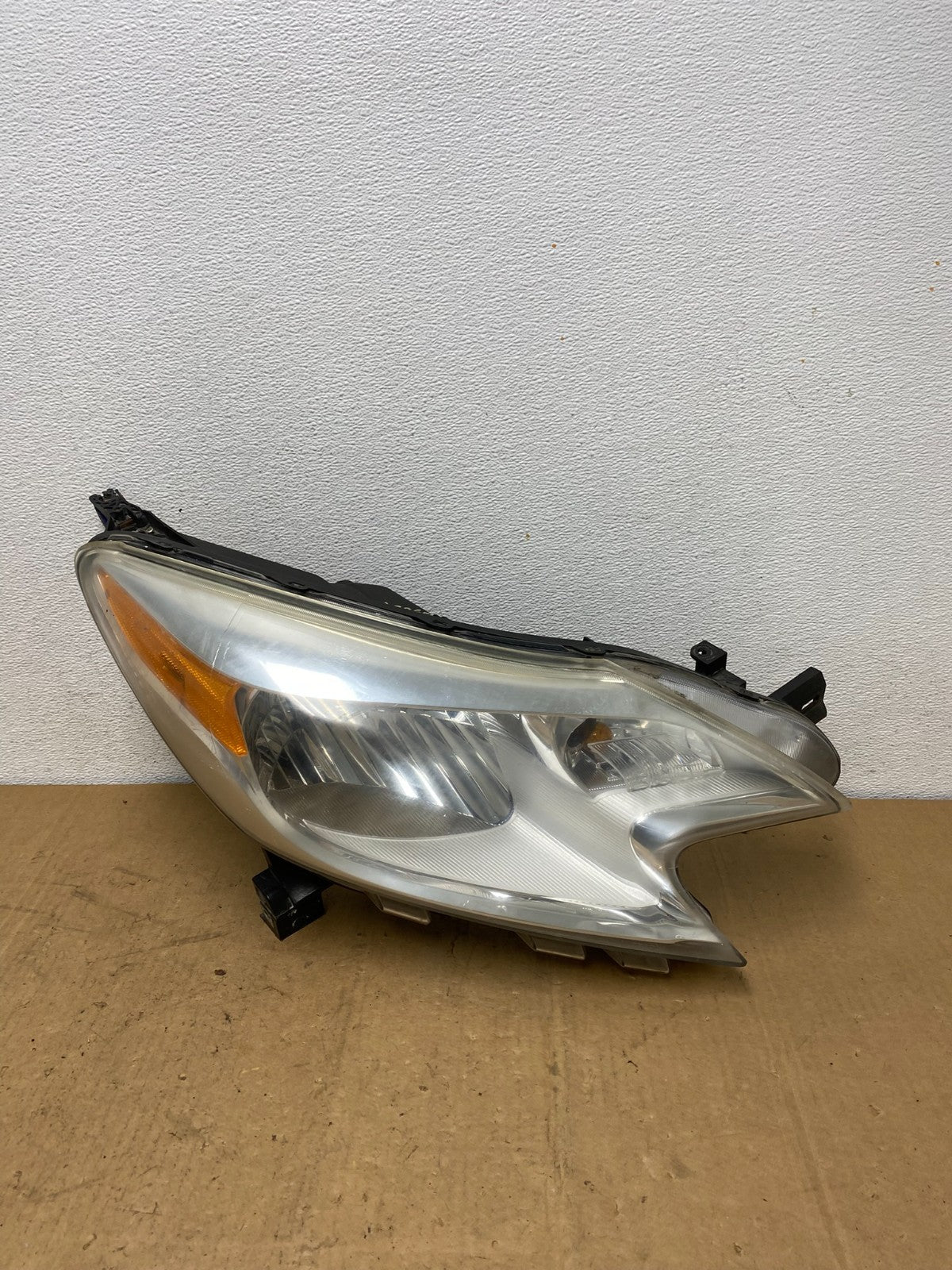 2014 2015 2016 Nissan Versa Note Right Passenger RH Side Headlight AC8659 DW0