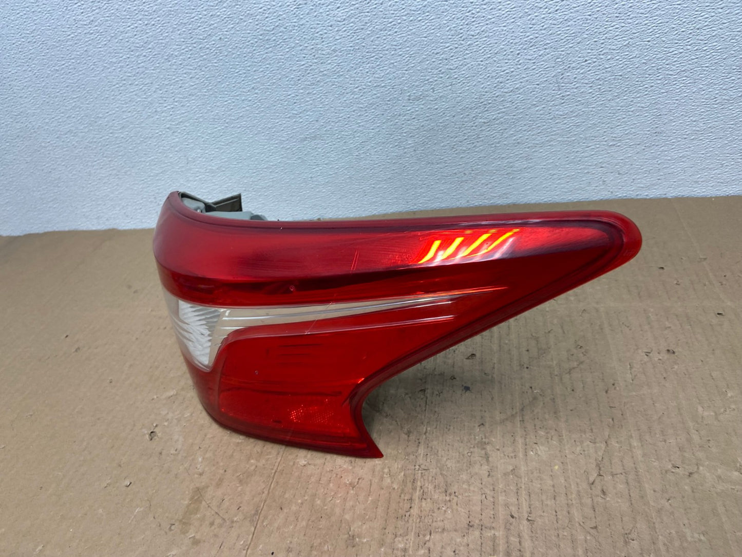 2016 2017 2018 Nissan Sentra Right Passenger RH Side Tail Light Oem AB8418 LK1