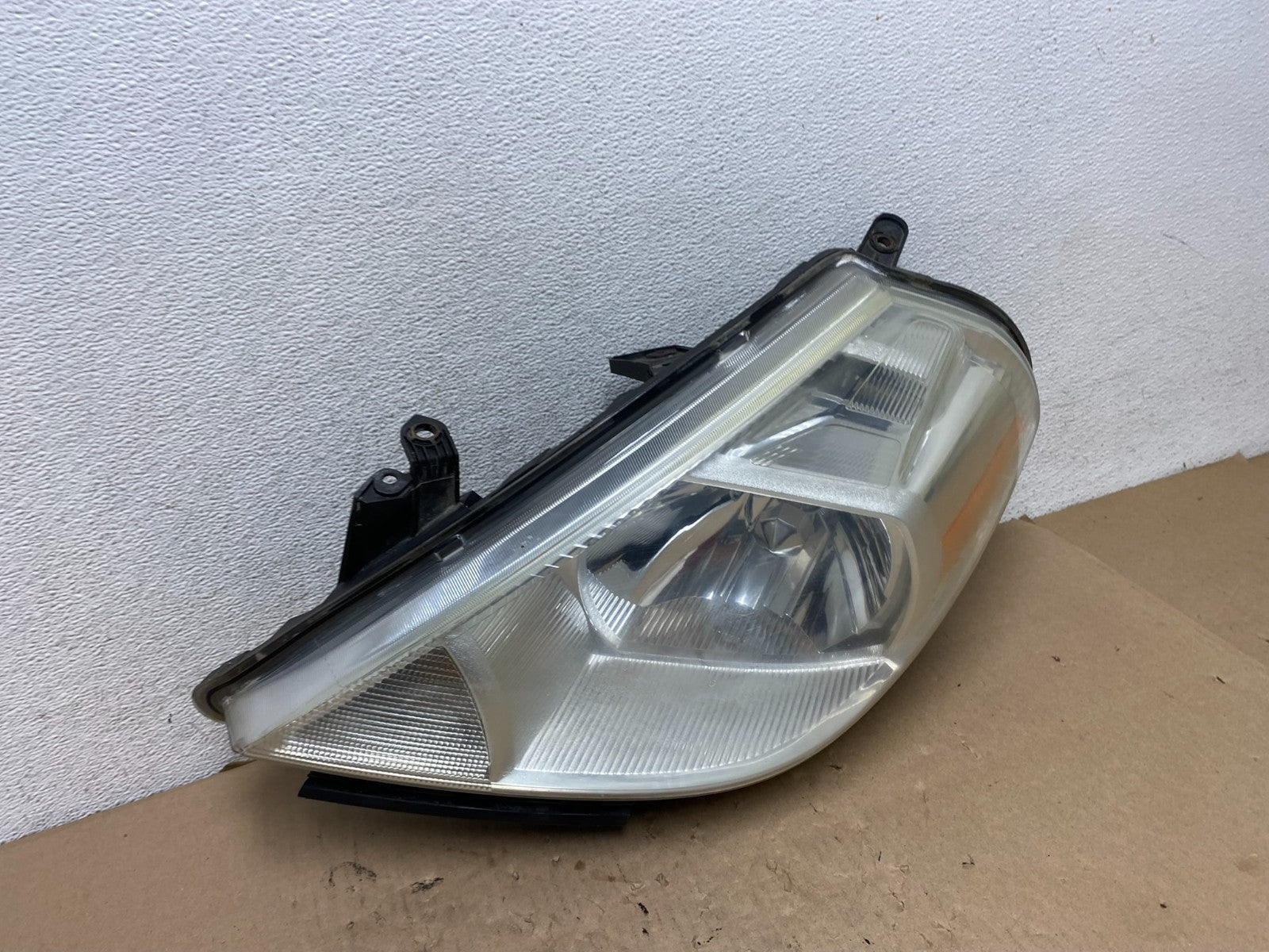 2008 to 2012 Nissan Versa Headlight Halogen Left Driver Lh Side AG6749 DW2