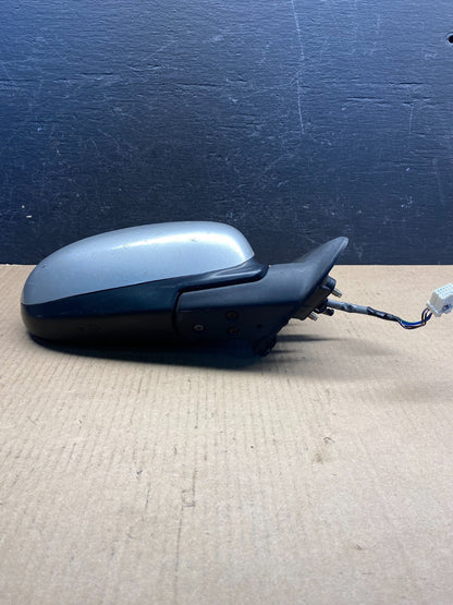 2002 to 2004 Infiniti i35 Front Right Passenger View Door Mirror AE6314 DW3