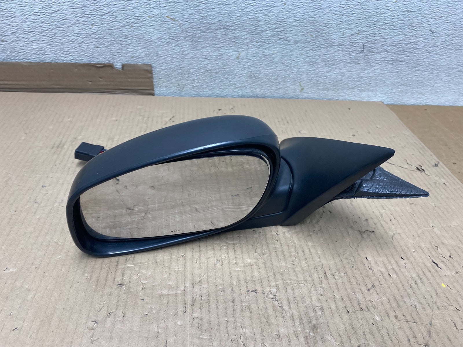 2003 to 2011 Left Driver LH View Heat Door Mirror U2669 DG6