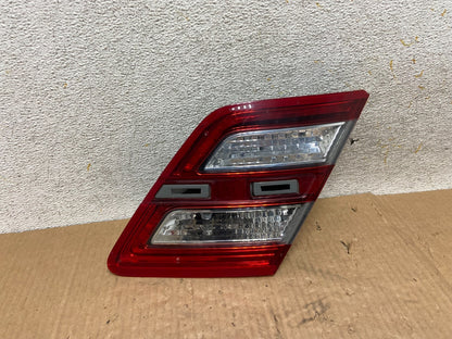 2013 to 2018 Ford Taurus Right Passenger Rh Side Tail Light Inner AI6547 LK0
