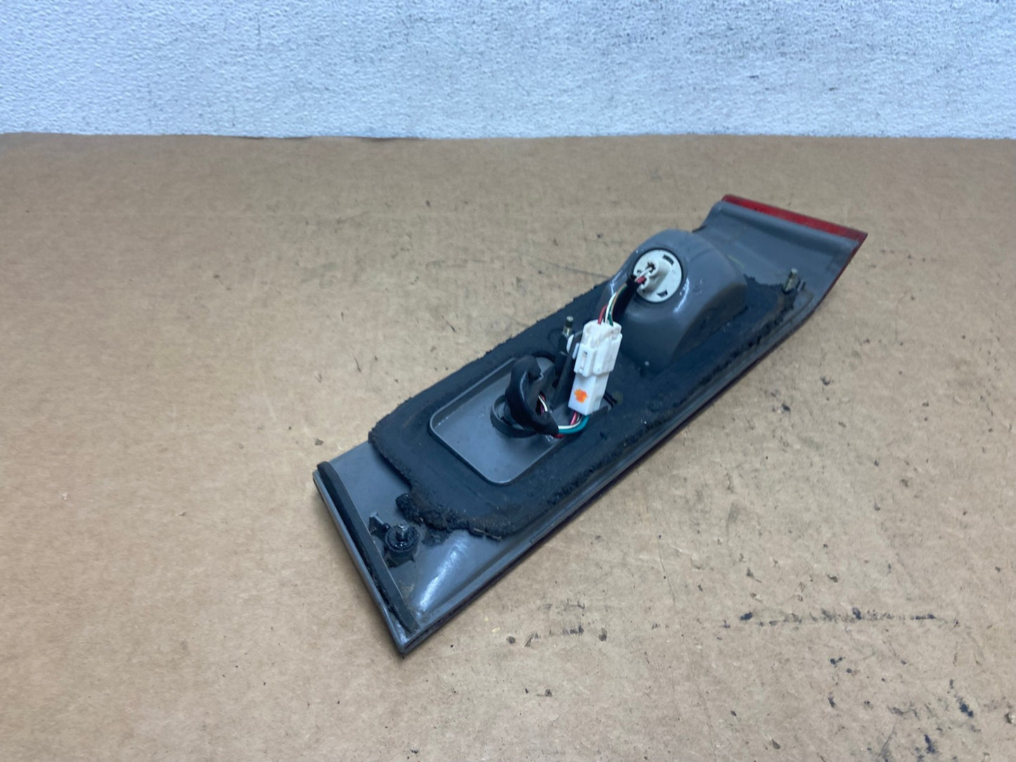 1997 to 1999 Toyota Camry Tail Light Inner Left Driver LH Inner AD5257 LK3