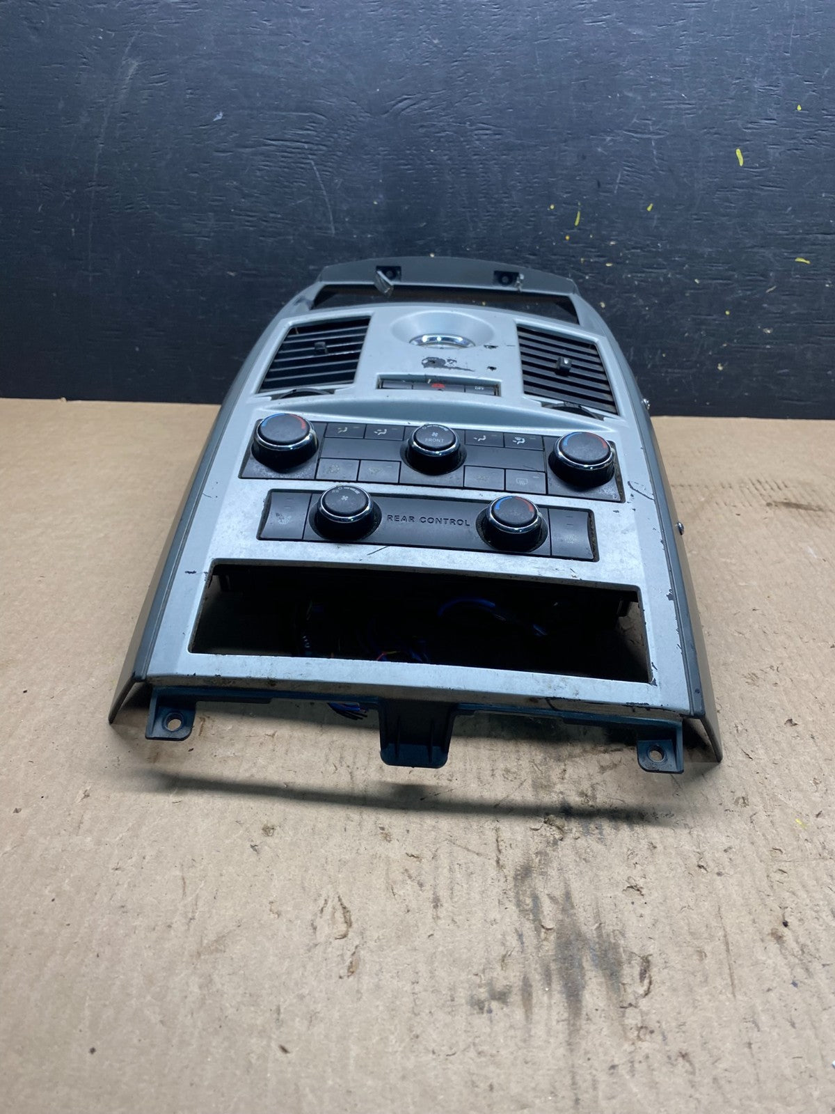 2008-2010 Dodge Grand Caravan Radio Bezel Climate Control Heat Heater Q9183 DG1