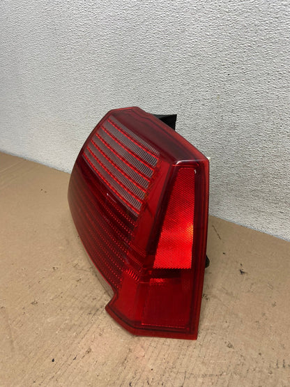 2004 2005 2006 Mitsubishi Galant Sedan Right Passenger Tail Light AF3238 LK1