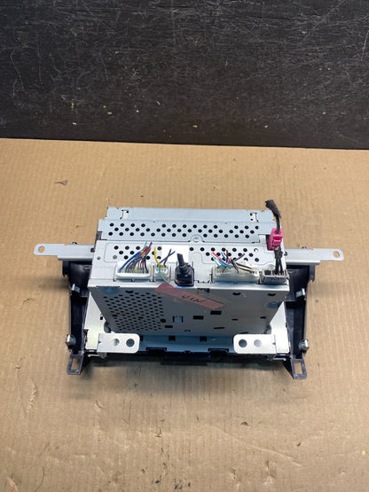 2017 to 2019 Nissan Rogue AM FM XM Radio CD Player Screen Receiver AG3965 DW5