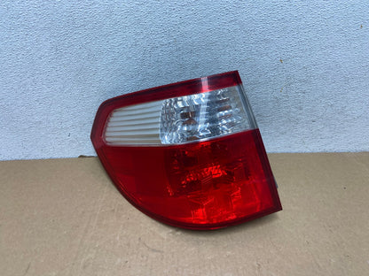 2005 2006 2007 Honda Odyssey Left Driver LH Side Tail Light AF9960 LK0