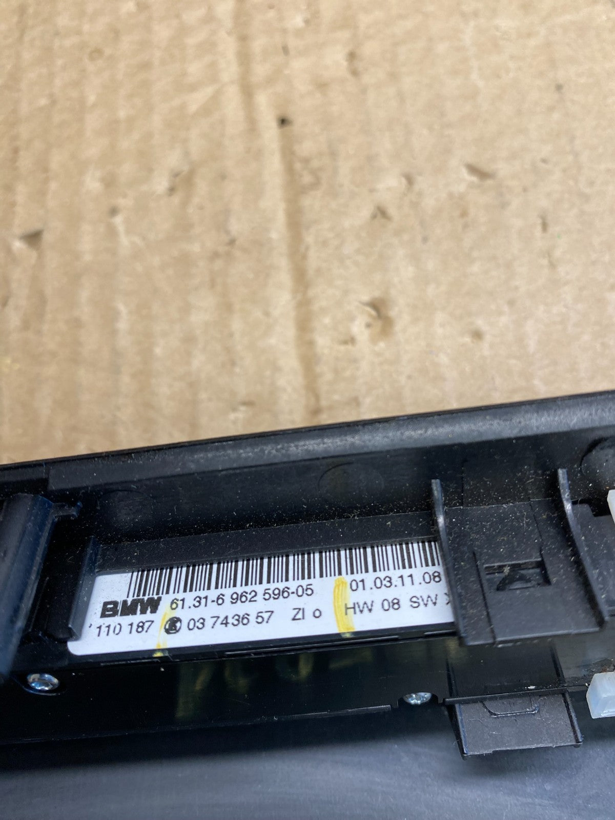 2007-2011 Bmw E90 E92 320i 328i Front Dash Hill Descent Switch Trim Cover AC93905
