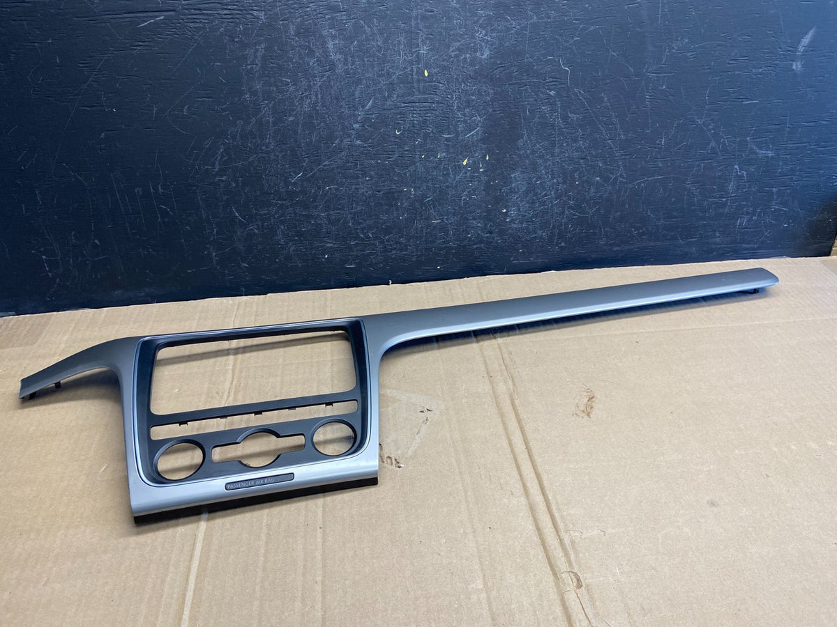 2012 to 2015 Volkswagen Passat Radio Dashboard Bezel Trim Cover ad7043 DG1