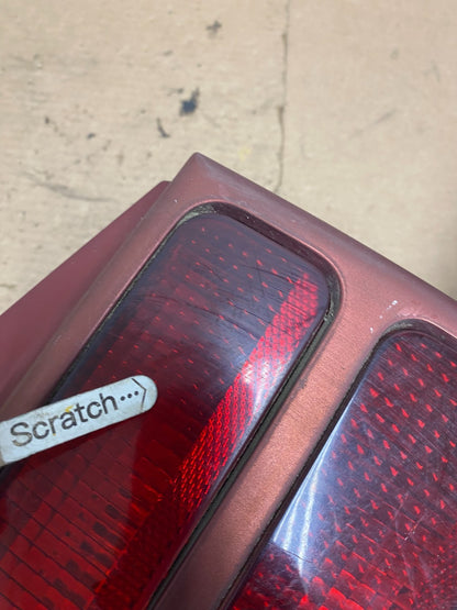 1991-1996 Oldsmobile Cutlass Ciera Left Driver LH Side Tail Light P5178 DG7