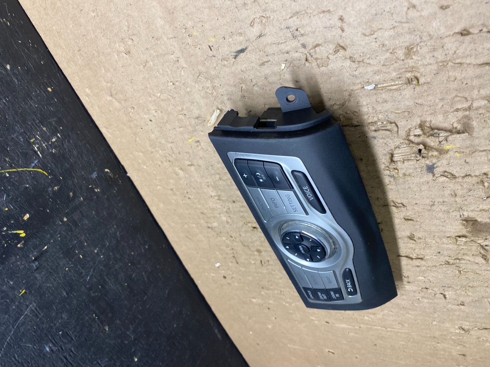 2009 - 2014 Nissan Murano AC Air Temperature Climate Control Panel T8531 DG2