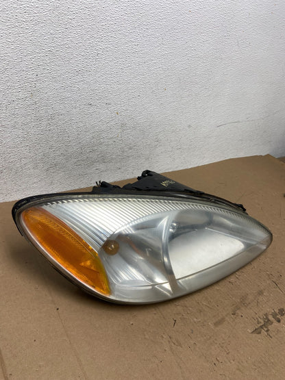 2000 to 2007 Ford Taurus Right Passenger RH Side Halogen Headlight AD7760 DW2