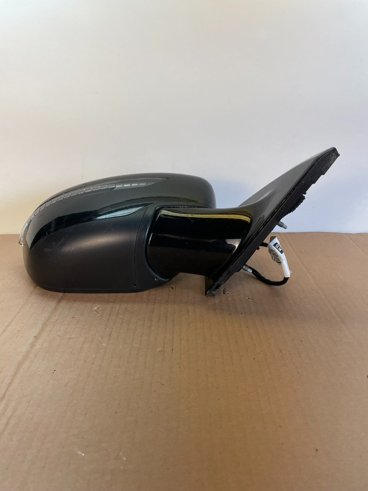 2017 to 2019 Nissan Pathfinder Right Passenger View Door Mirror AG7745 DW3