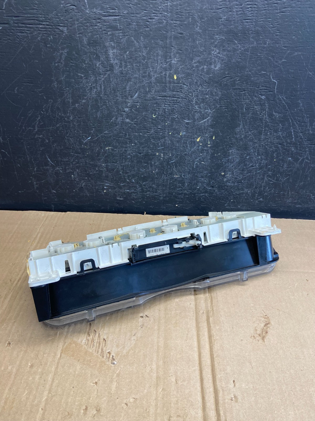 2006 Ford E350 Gauge Speedometer Cluster ad7154 DG5