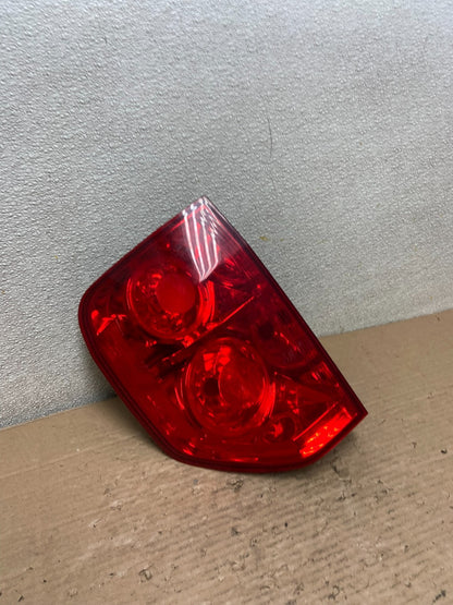 2003 2004 2005 Honda Pilot Left Driver LH Side Tail Light AA9465 LK2