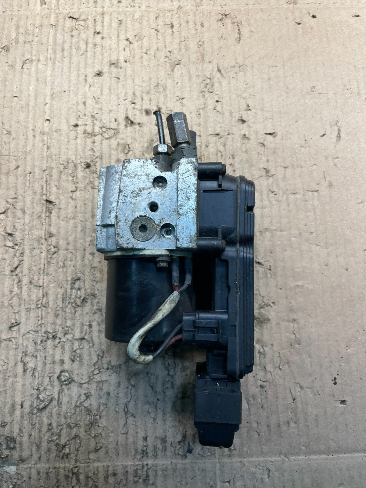 2009 2010 Ford E250 E350 Econoline Anti-Lock ABS Antilock Brake Pump v5301 DG3