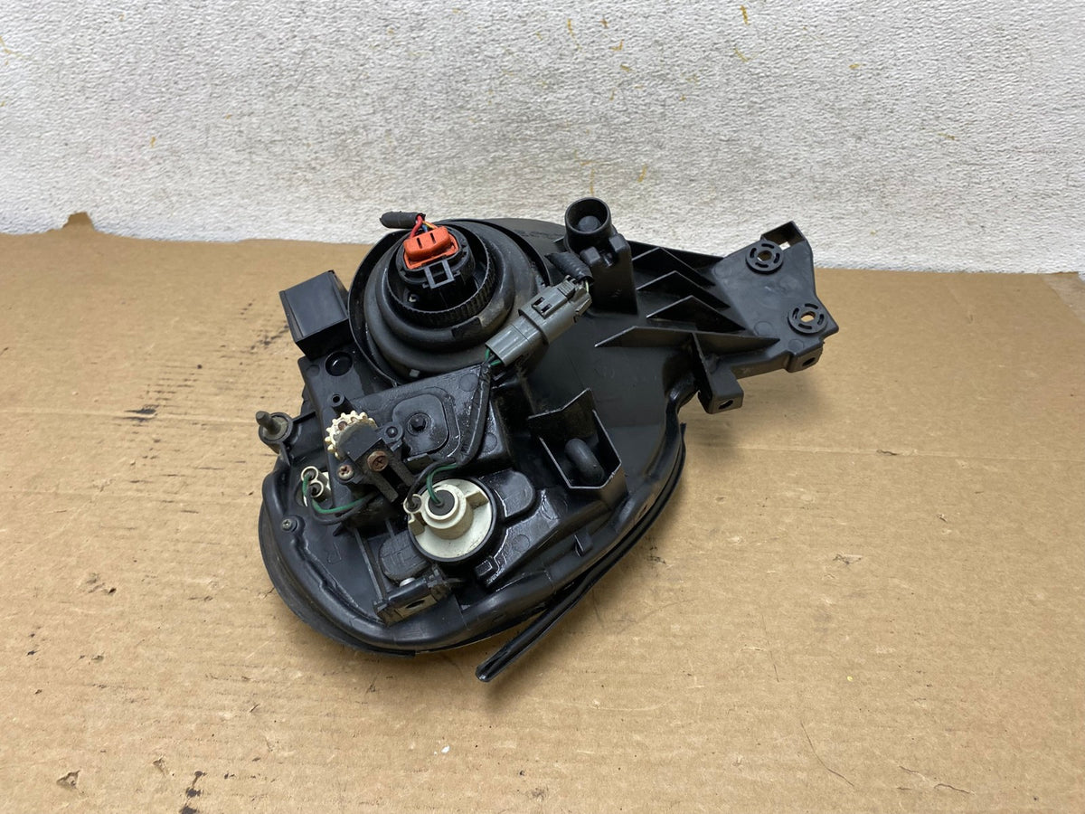 2002 to 2003 Subaru Impreza Right Passenger RH Halogen Headlight AH8026 LK4