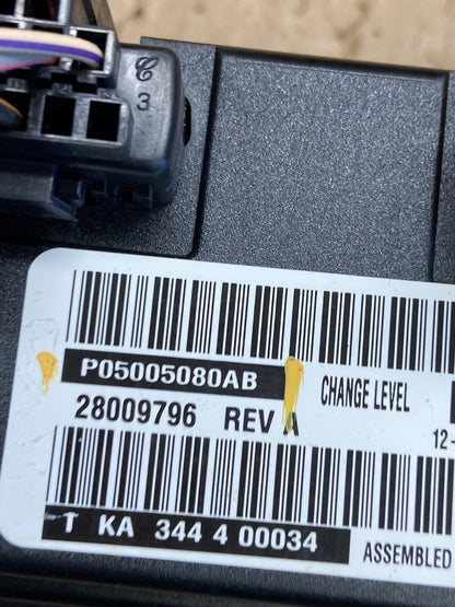 2004 - 2006 Chrysler Pacifica Heater AC Climate Temperature Control AA7889  DG6