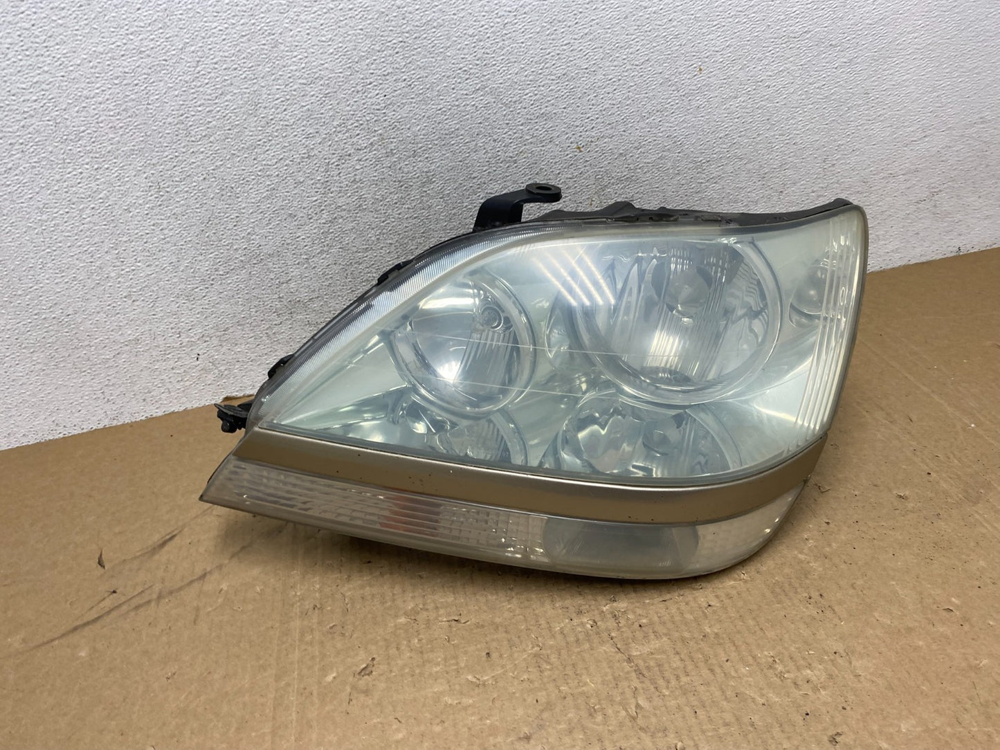 2001 2002 2003 Lexus RX300 Left Driver Headlight Xenon HID AG0548 DW0