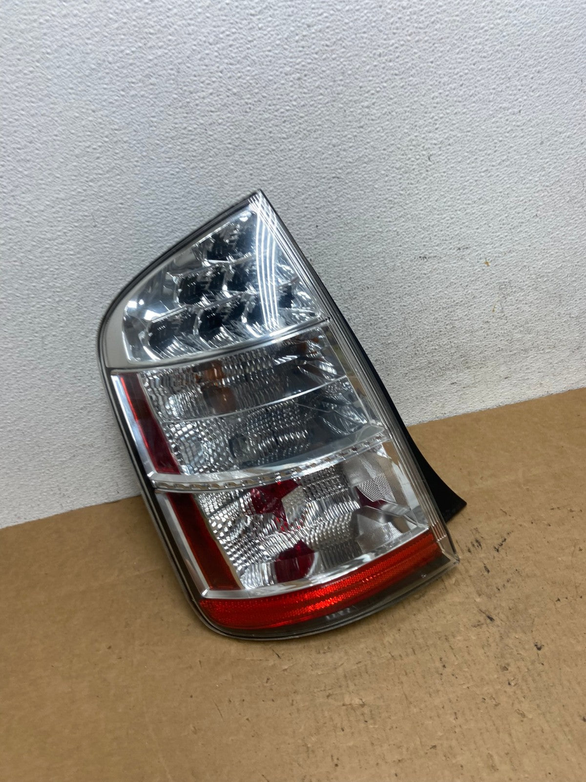2006 2007 2008 2009 Toyota Prius Tail Light Left Driver LH AD4740 LK2