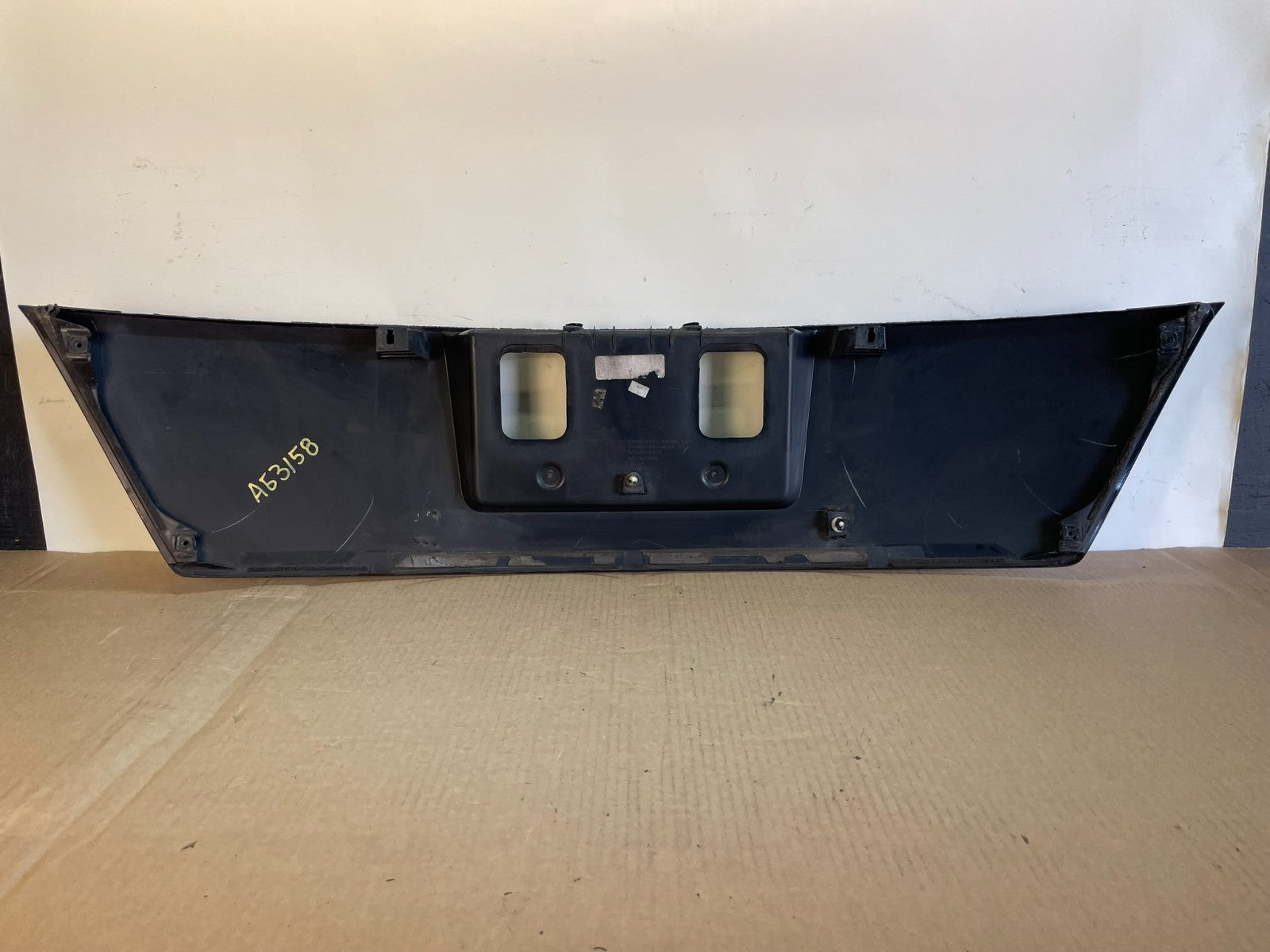 2008 to 2009 Honda Accord Sedan Trunk Deck Lid Trim Panel Molding ag3158 DG3
