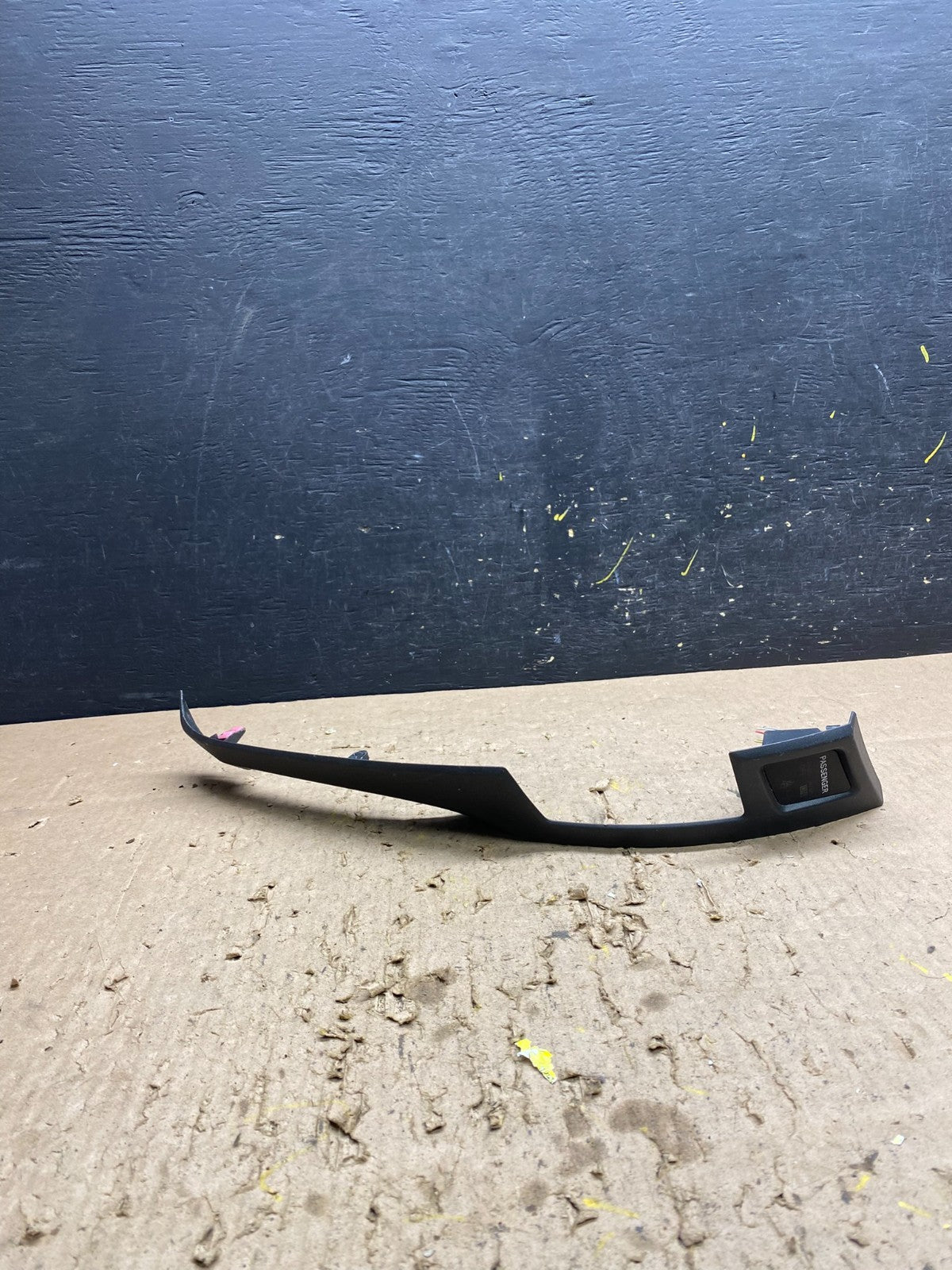 2007- 2011 Toyota Yaris HB Right Passenger Trim Bezel Panel Center Dash T8598 DG0