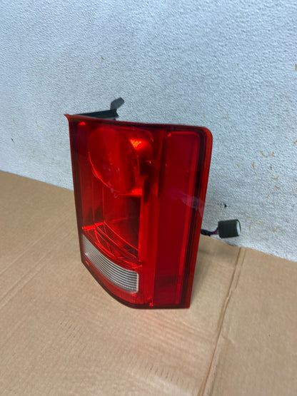 2009 to 2015 Honda Pilot Right Passenger Rh Side Tail light AI3733 DW1