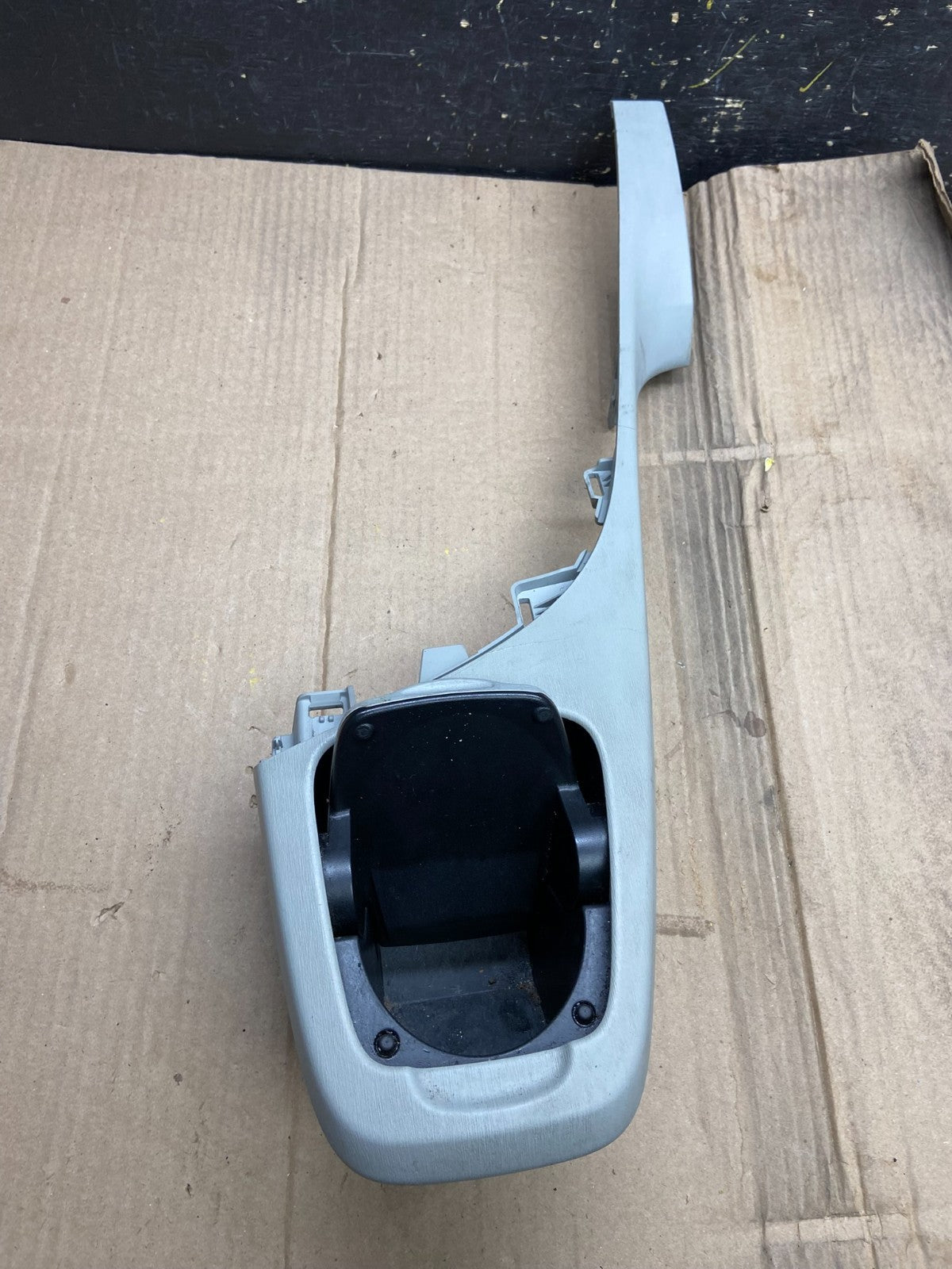2010 to 2015 Toyota Prius Center Console Cup Holder Trim Bezel X1736 DG1