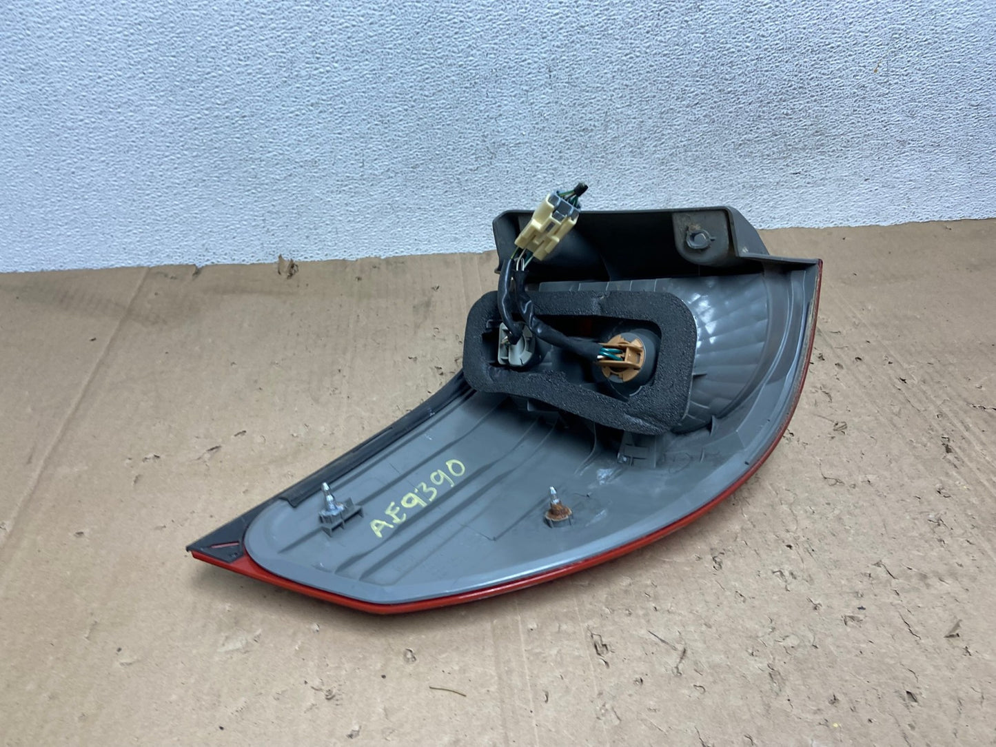 2006 - 2010 Toyota Sienna Right Passenger Side Tail Light AE9390 LK5