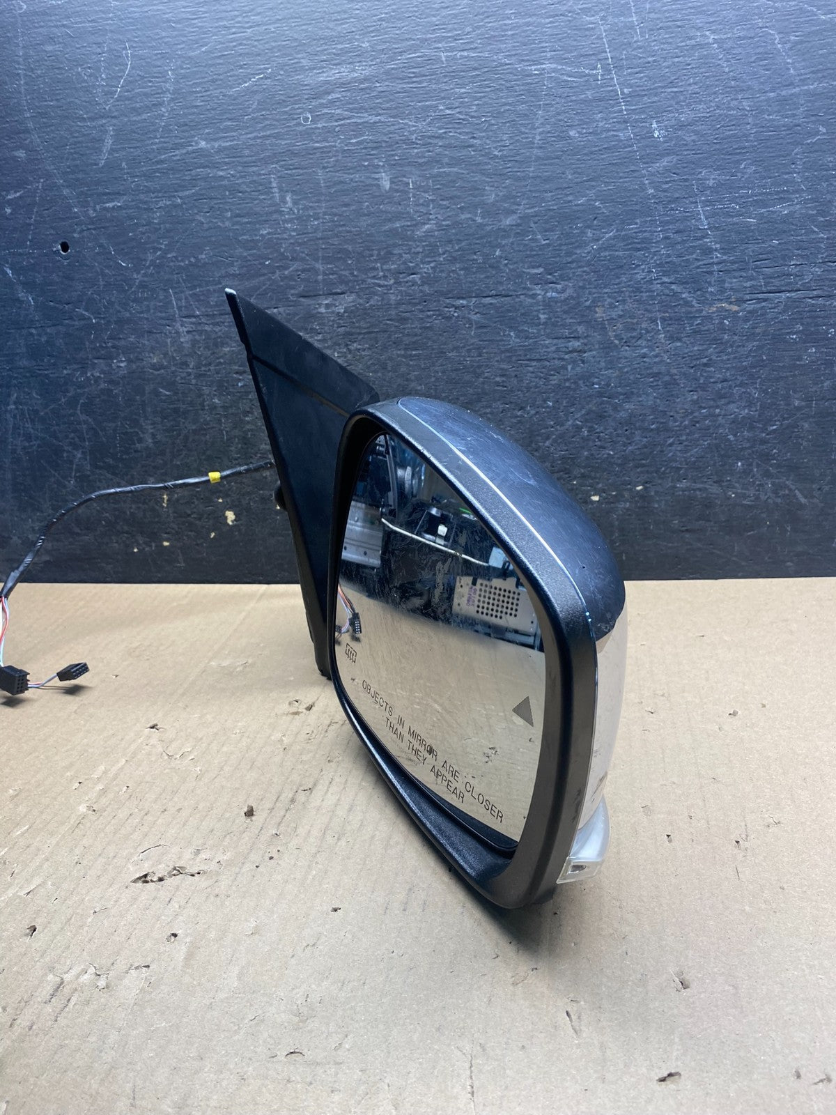 2011-2016 Chrysler Town Country Right Passenger Blind Door Heat Mirror AJ0464 DW10
