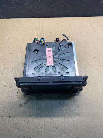 2013 to 2017 Chevrolet Traverse Am Fm Cd Player Radio Screen Display AC2432 DG4